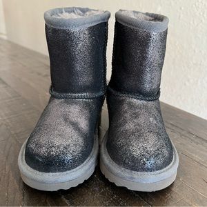 Black Glitter Uggs size 8 Toddler